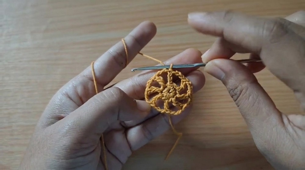 Easy Crochet Coaster