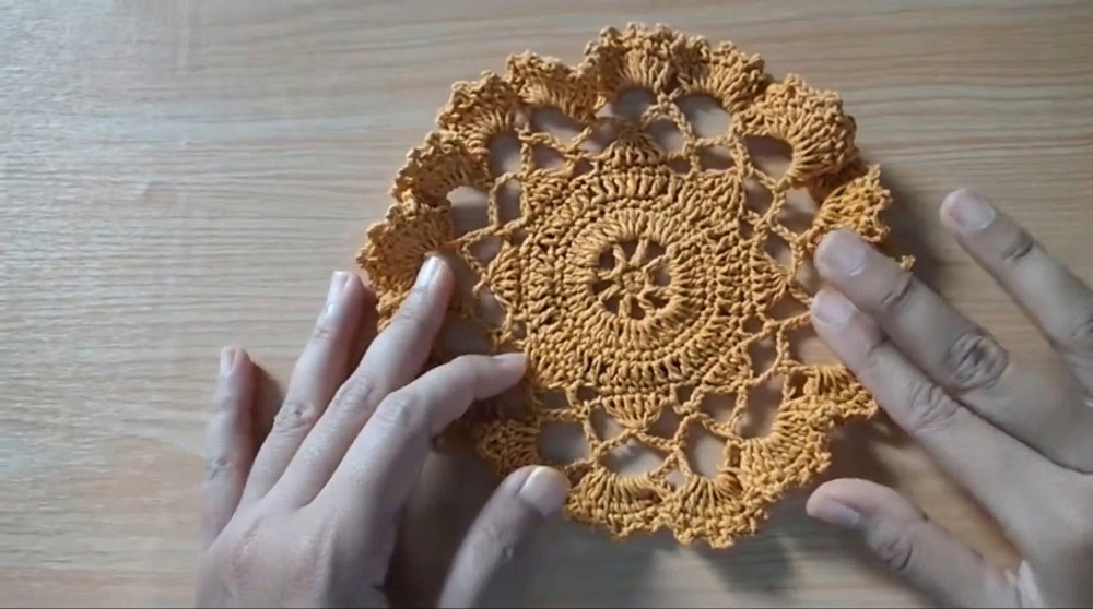 Easy Crochet Coaster