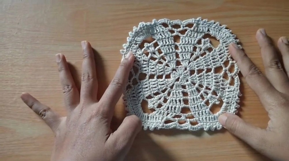 Easy Crochet Coaster