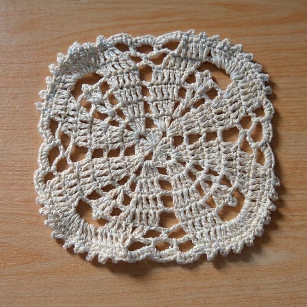 Easy Crochet Coaster