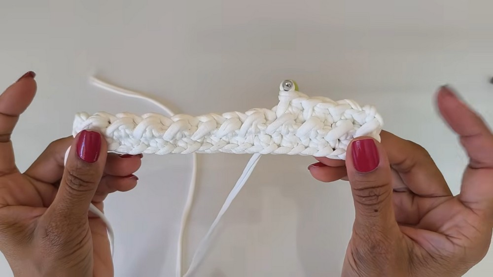 Easy and economical crochet bag 4