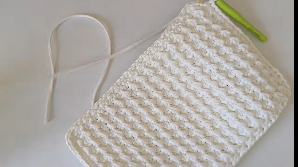 Easy and economical crochet bag 5