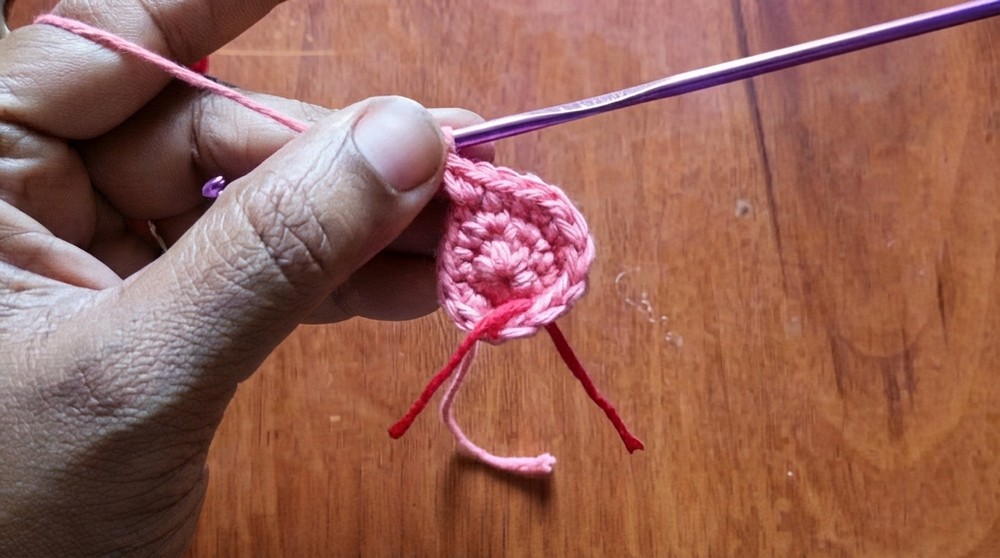 How To Crochet A Heart Keychain 3