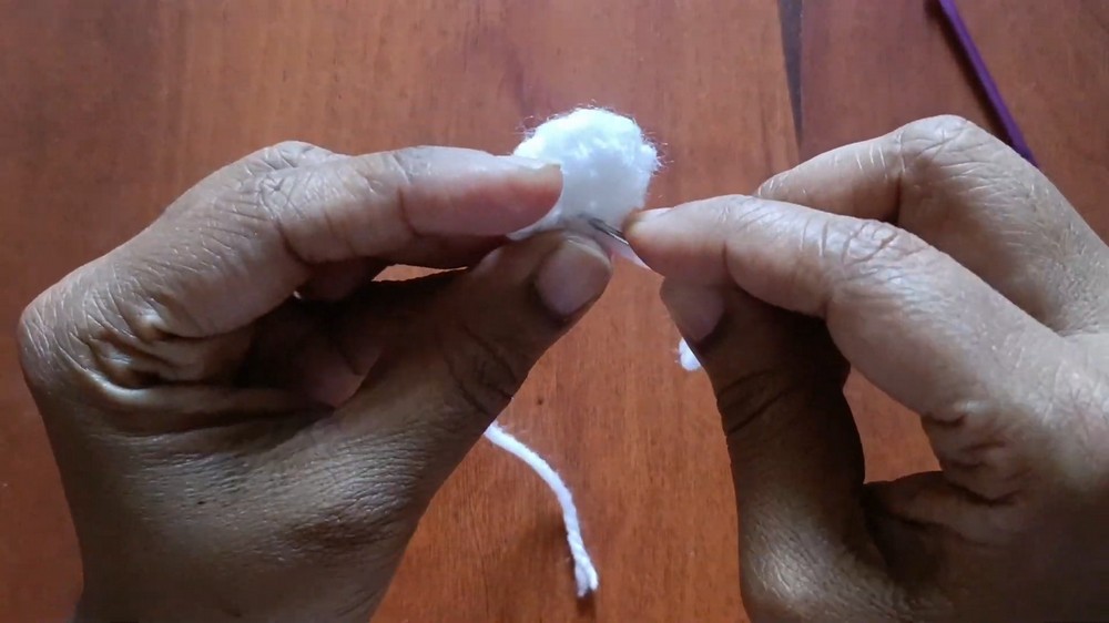 How To Crochet Bee Keychain (8)