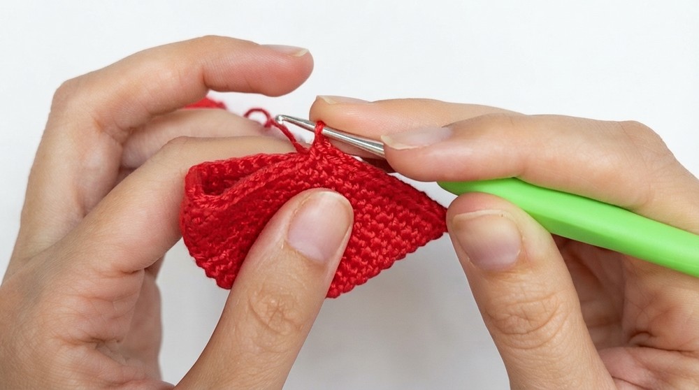 How To Crochet Boat Garland 5
