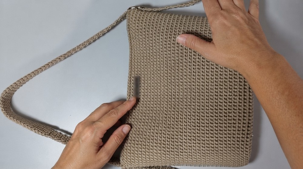 How To Crochet Honeycomb Pattern Bag 8