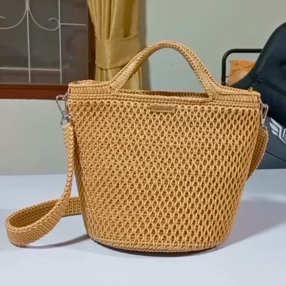 How To Crochet Honeycomb Pattern Bag (9)