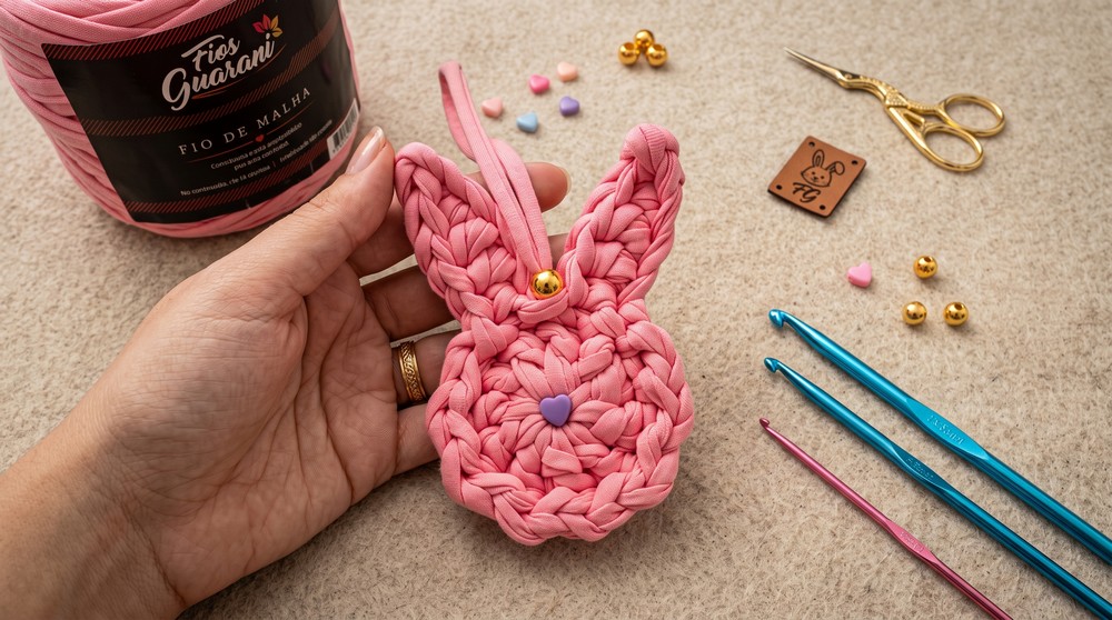 How To Crochet Rabbit Keychain With T-shirt Yarn 2