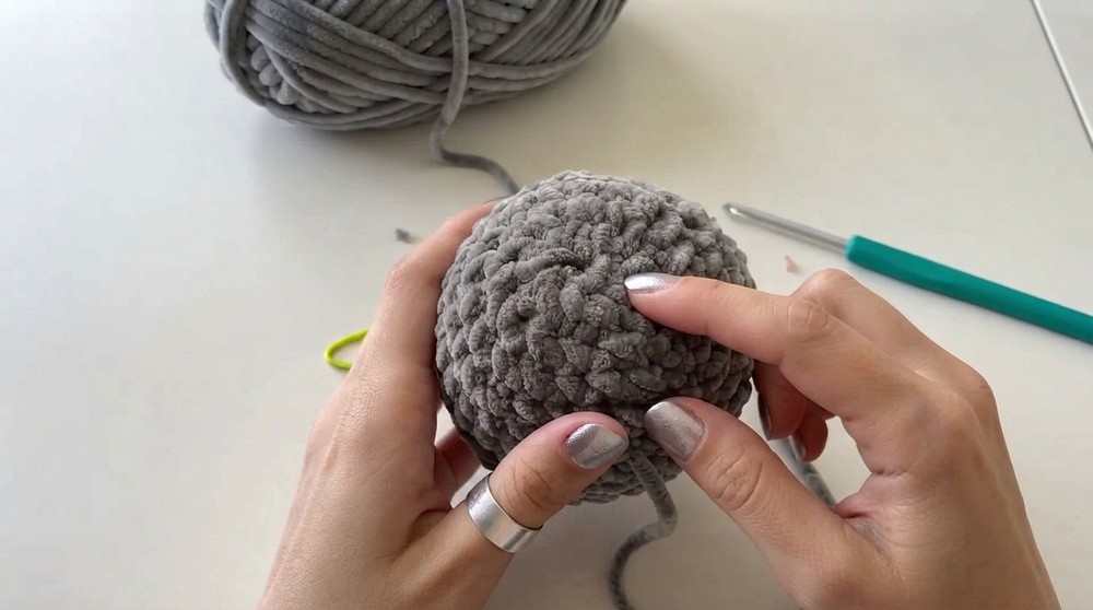 How To Crochet Very Easy Amigurumi Capybara Plush Toy (6)