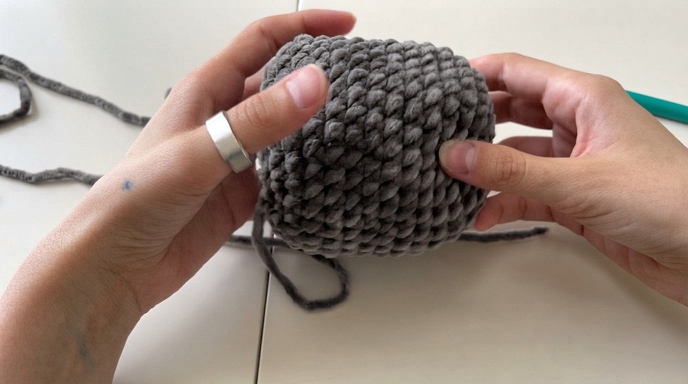 How To Crochet Very Easy Amigurumi Capybara Plush Toy (7)