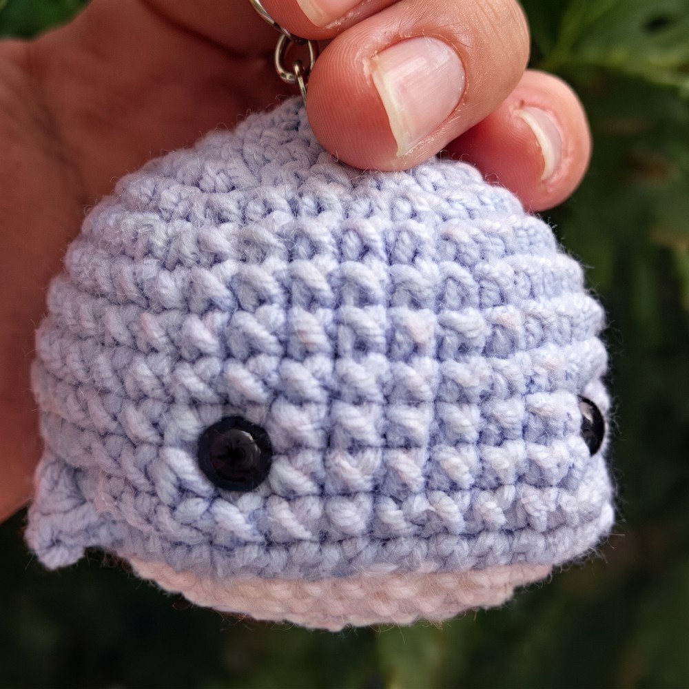 How To Crochet Whale Keychain 10