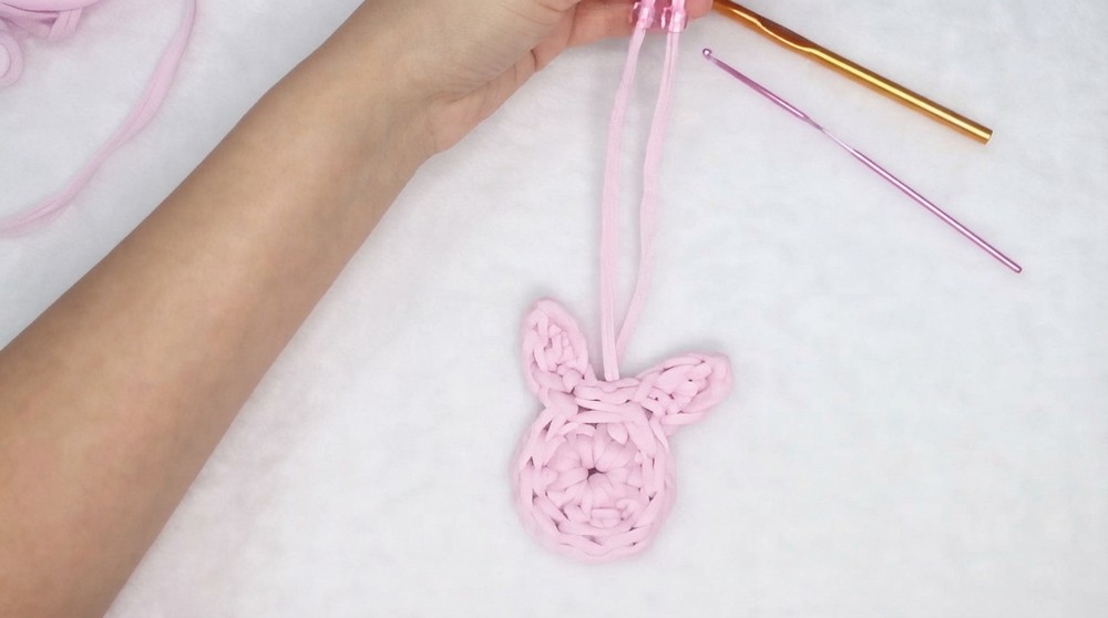 How to Crochet Bunny Keychain 7