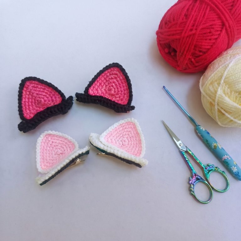 How to Crochet Cat Ear Hair Clip (7)