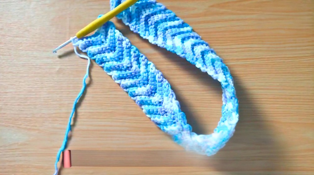 How to Crochet Chevron Headband Easy for Beginners