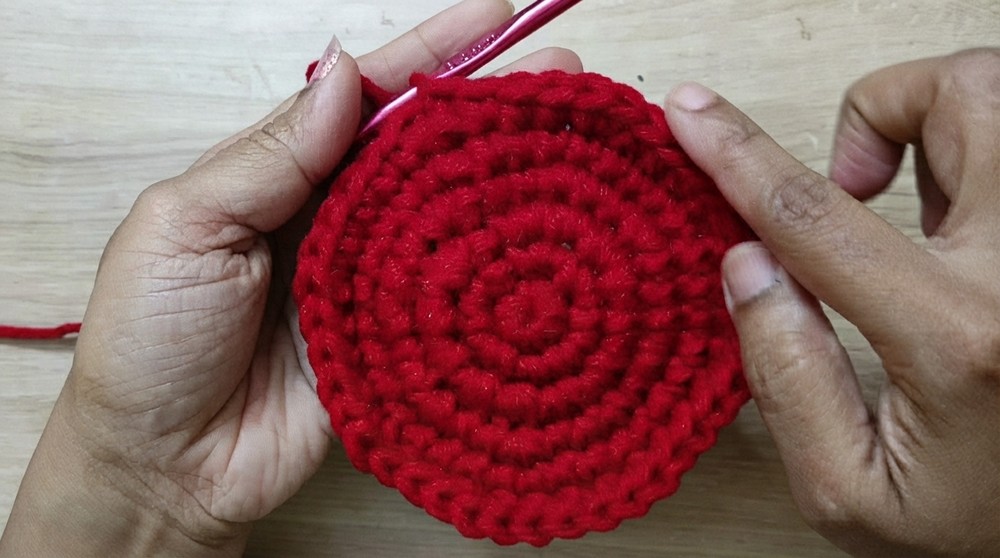 How to Crochet Cocoon Hanging Baskets 4