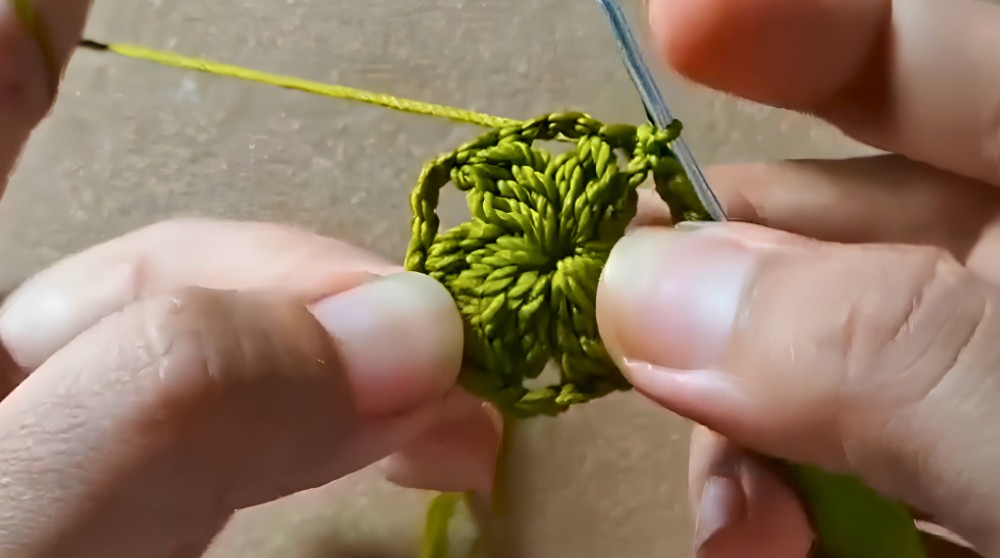 How to Crochet Mask Connector