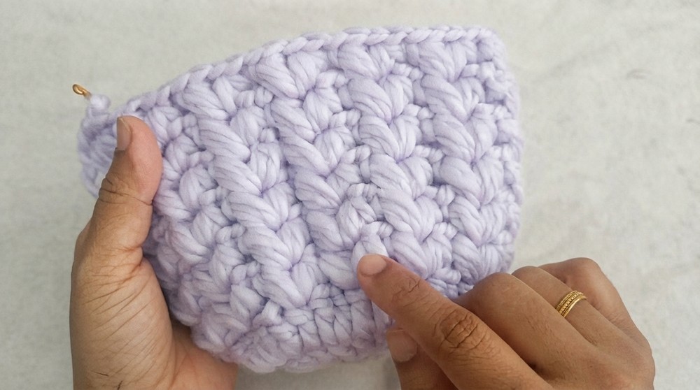 How to Crochet Mini Puff Bag 7