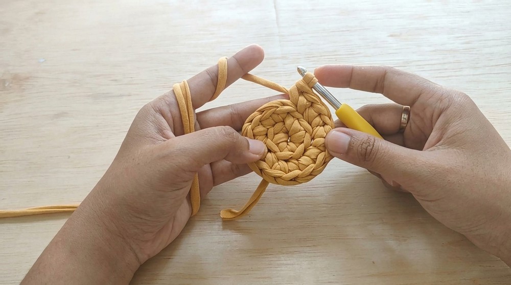 How to Crochet Round Bag