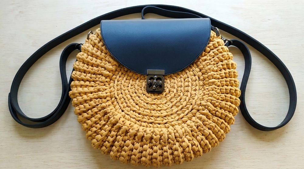 How to Crochet Round Bag
