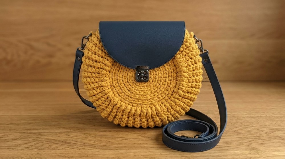 How to Crochet Round Bag