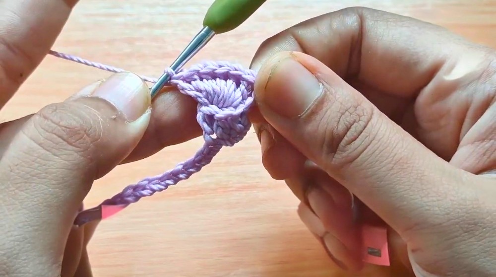 How to Crochet Treble Flower Easy for Beginner