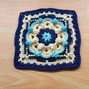 How to Crochet a Granny Square