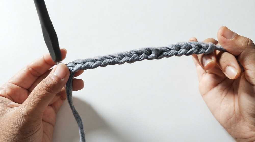 How to Make Crochet Shoulder Bag Pattern