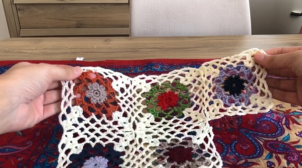 Crocheted spring bohemian blouse (4)
