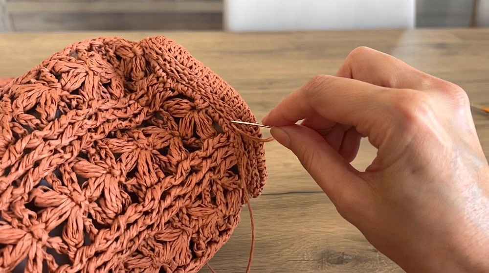 Favorite of the Year Lotus Flower Crochet Bag (6)