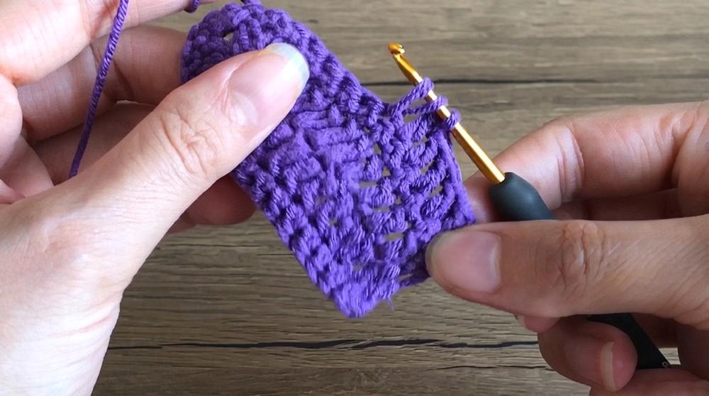 How To Crochet Easy Bustier With Just 1 Ball Of Yarn (12)