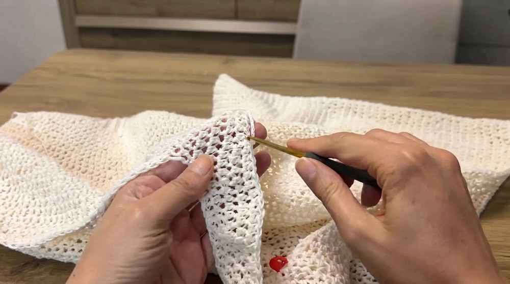 How To Crochet Short Skirt (3)
