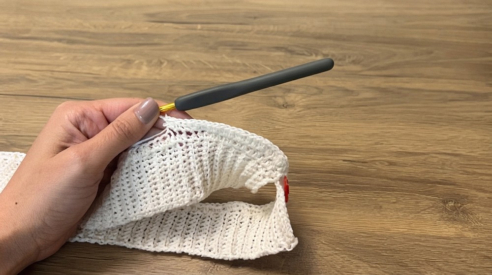 How To Crochet Short Skirt (5)